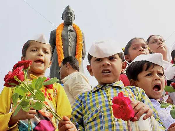 कैसे मनाया जाता है बाल दिवस