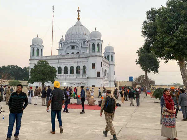 बायोमीट्रिक चेक्‍स अपनाएगा पाकिस्‍तान 