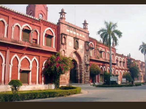 Hockey, Zafar Iqbal, Aligarh Muslim University, amu, aligrah, अलीगढ़, एमयू,अलीगढ़ मुस्लिम विश्वविद्यालय, हॉकी, जफर इकबाल, politics