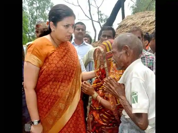 राहुल गांधी अमेठी, राहुल गांधी , अमेठी, स्मृति ईरानी, लोकार्पण, कांग्रेस, कांग्रेस सुप्रीमो राहुल गांधी, भाजपा, केंद्रीय कपड़ा मंत्री स्मृति ईरानी, Rahul Gandhi Amethi, Rahul Gandhi, Amethi, Smriti Irani, Congress, Congress Supremo Rahul Gandhi, BJP, Union Textile Minister Smriti Irani