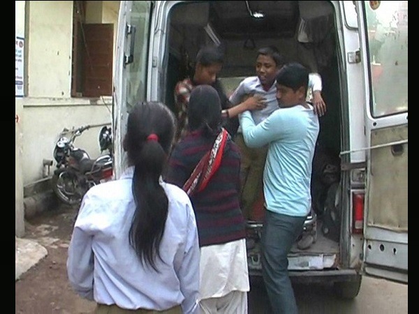 child Sick at school, Vaccination, Mizals Rubella, Rubella Vaccine, UP, kanpur, uttar pradesh, measles vaccine, MMR vaccine, measles rubella vaccination campaign, measles rubella vaccination, measles Rubella child Sick at school, Vaccination, Mizals Rubella, Rubella Vaccine, UP, kanpur, uttar pradesh, measles vaccine, MMR vaccine, measles rubella vaccination campaign, measles rubella vaccination, measles Rubella