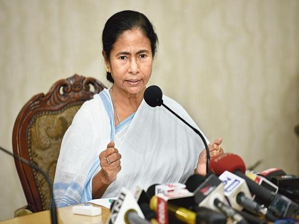 पश्चिम बंगाल में टीएमसी को ज्यादा सीटें, ओडिशा में बीजेडी का दबदबा
