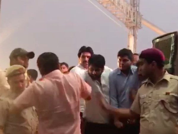 तिवारी सिग्‍नेचर ब्रिज के उद्धाटन में न्‍यौता ना दिए जाने से नाराज थे