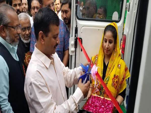 1 लाख लोगों तक सेवा पहुंचाने का लक्ष्य 1 लाख लोगों तक सेवा पहुंचाने का लक्ष्य