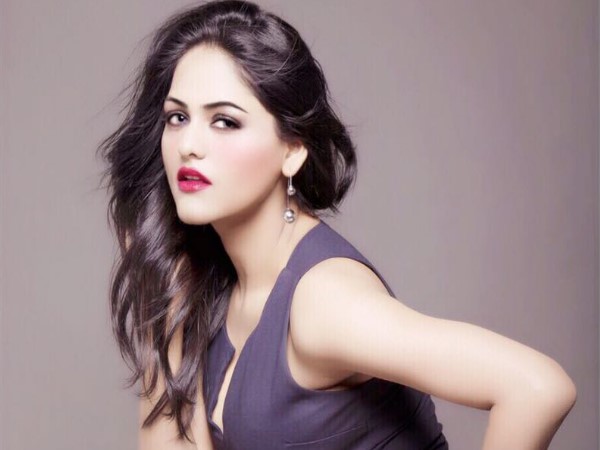 कई आइटम सॉन्ग कर चुकी है मॉडल एंजल गुप्ता