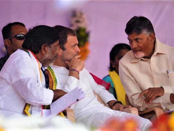 मुस्लिम पोट बेहद अहम, टीआरएस ने पहले चल दिया बड़ा दांव 