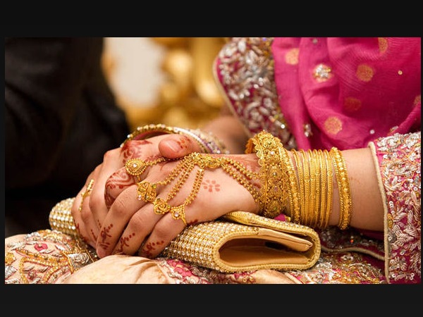 रमजान को नहीं मिली छुट्टी