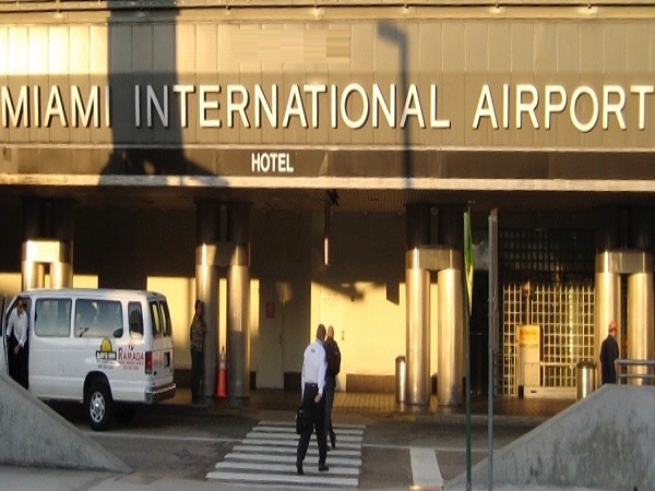 1000 डॉलर के बिटक्वाइनस खरीदे थे