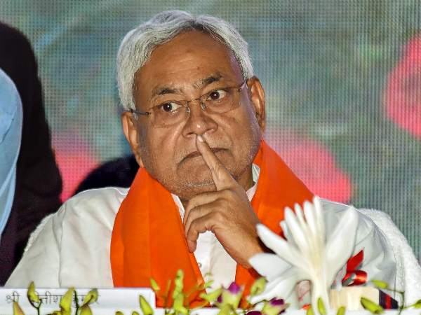 अपनी कही हुई बात को नीतीश कुमार ने यूं संभाला