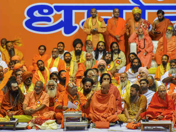 लोग आहत हैं