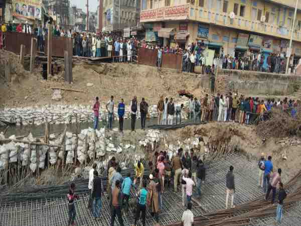  two labours died when a section of bridge fallen in saharanpur