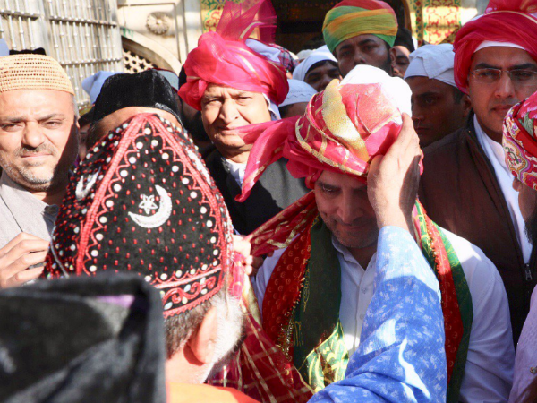  अजमेर शरीफ 