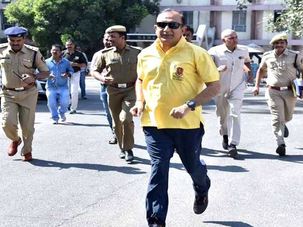 तेलंगाना सरकार में गृह विभाग के प्रधान सचिव हैं राजीव त्रिवेदी तेलंगाना सरकार में गृह विभाग के प्रधान सचिव हैं राजीव त्रिवेदी