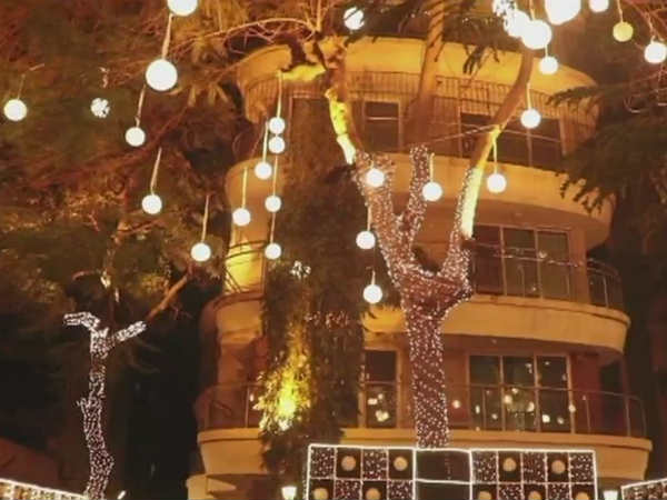 दीपवीर के स्वागत में मुंबई में घर को दुल्हन की तरह सजाया गया 