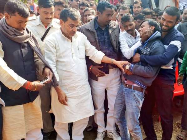 कुशवाहा का नीतीश से सवाल