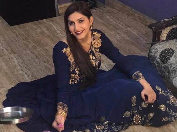 'क्या आप लोगों ने इसे पढ़ा?'