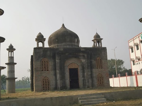 450 गजलें लिख चुके हैं फैजुल