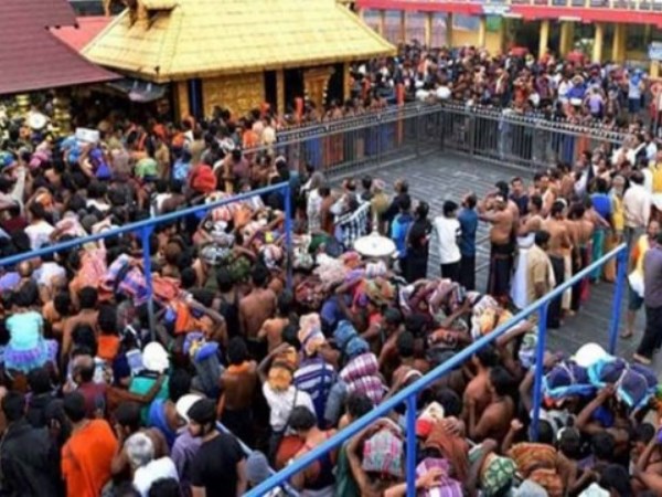 550 women in 10-50 age group register online for Sabarimala temple darshan 550 women in 10-50 age group register online for Sabarimala temple darshan