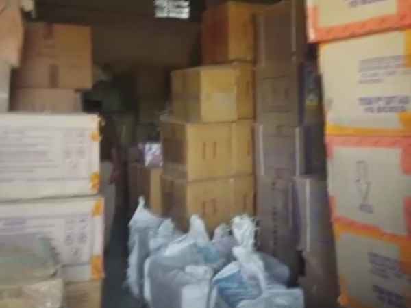 लोगों की सूचना पर मारा छापा लोगों की सूचना पर मारा छापा