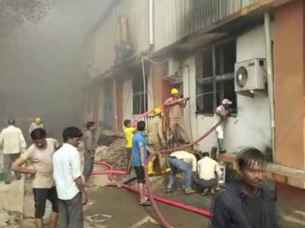  Fire broke out at a chips factory in Unnao