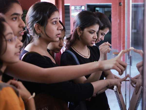 candidates told that uptet 2018 exam paper was easy candidates told that uptet 2018 exam paper was easy