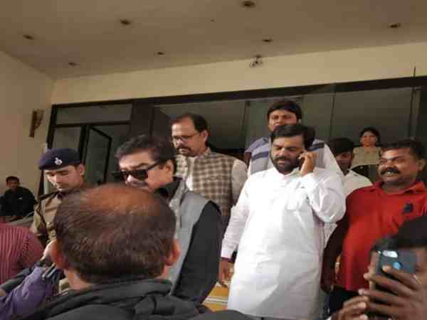यूपी: शत्रुघ्न सिन्हा का भाजपा पर तीखा हमला, कहा- अगर सच बोलना बगावत है तो मैं बागी हूं