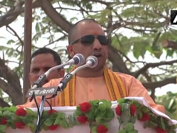 कांग्रेस ने अपने निजी हितों के लिए इलाके में नक्सलवाद को बढ़ावा दिया