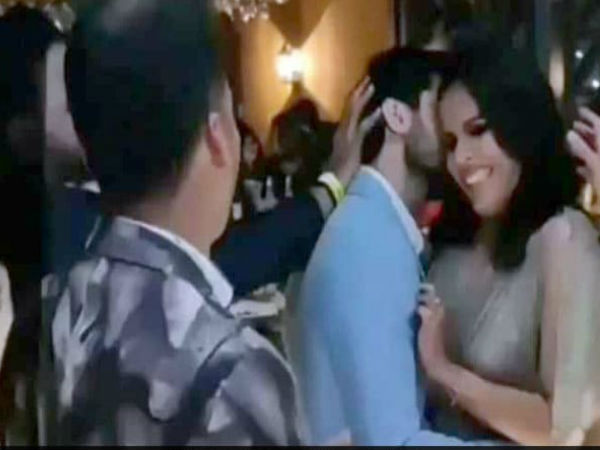 Parupalli Kashyap Kiss Saina Nehwal in a Party, Romantic Dance Video goes viral Parupalli Kashyap Kiss Saina Nehwal in a Party, Romantic Dance Video goes viral