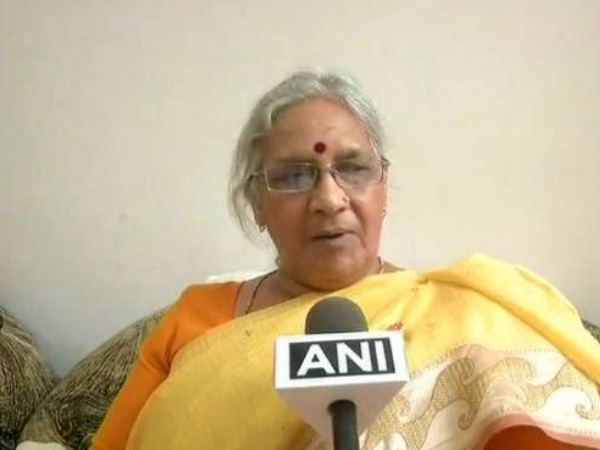 रमन सिंह को दे रहीं हैं कड़ी टक्कर