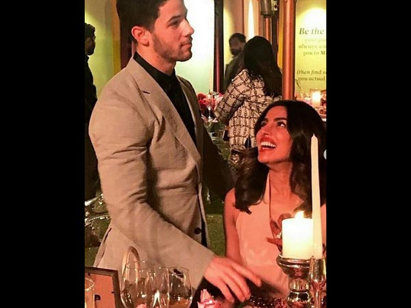 प्रियंका चोपड़ा और निक जोनस का अगस्त में हुआ था रोका