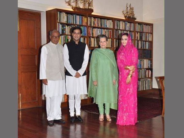 कमलनाथ की टीम का सबसे युवा चेहरा हैं जयवर्धन सिंह कमलनाथ की टीम का सबसे युवा चेहरा हैं जयवर्धन सिंह