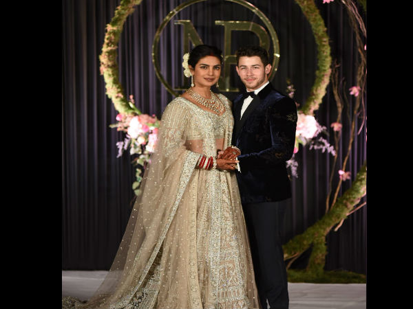 प्रियंका चोपड़ा और निक जोनस का अगस्त में हुआ था रोका