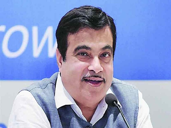 बहुत कुछ कहता है गडकरी का बयान!