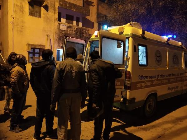 three killed and twelve injured in road accident in bhadohi up three killed and twelve injured in road accident in bhadohi up