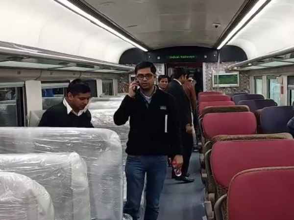 train-18 successful trial between Delhi to Agra