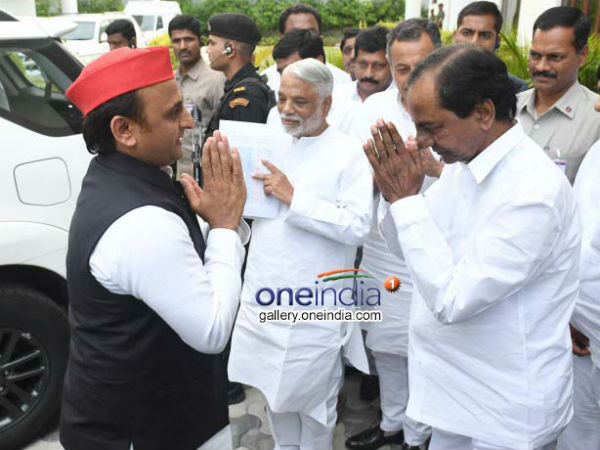 केसीआर से करेंगे मुलाकात केसीआर से करेंगे मुलाकात