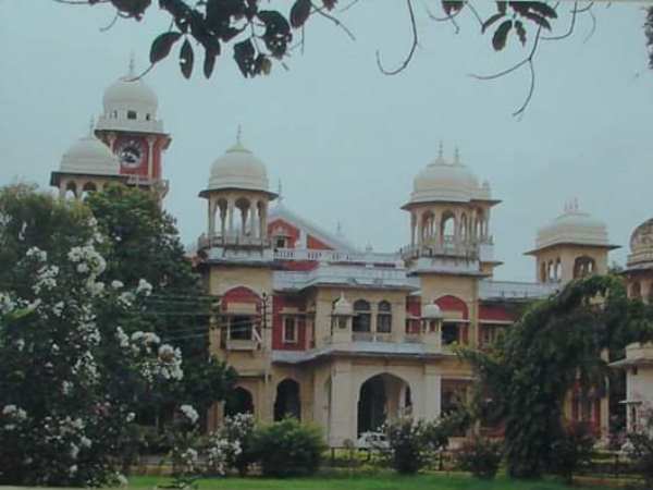 colleges affiliated to allahabad university will now get phd
