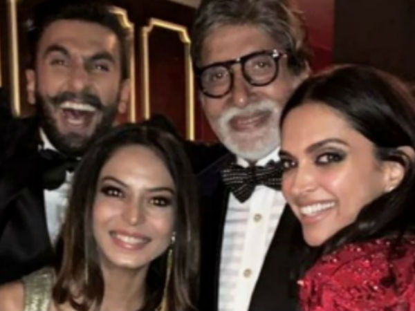 अमिताभ बच्चन गाने का सिग्नेचर स्टेप करते दिख रहे हैं अमिताभ बच्चन गाने का सिग्नेचर स्टेप करते दिख रहे हैं