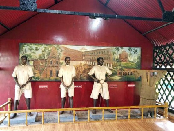 नेताजी ने पहली बार फहराया था तिंरगा