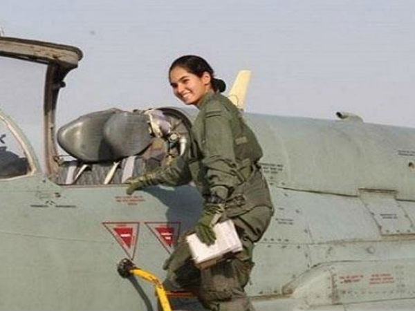 अवनि चतुर्वेदी 