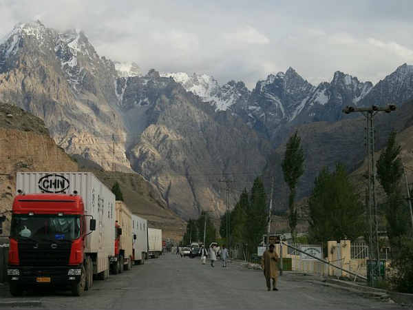 अगले 20 वर्षों में अदा होगा चीन का कर्ज