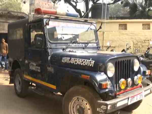 यूपी: फर्जी सीबीआई अधिकारी बनकर लोगों से ठगी कर रहे गिरोह का पुलिस ने किया पर्दाफाश