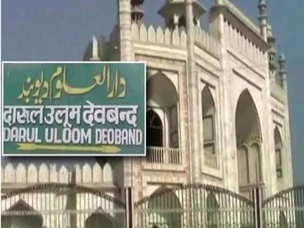 शादी में पति-पत्नी का साथ खाना-खाना है हराम शादी में पति-पत्नी का साथ खाना-खाना है हराम