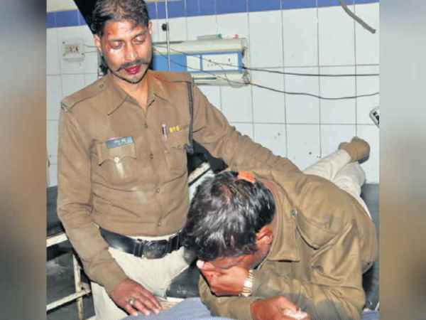 attack on Bhopal police and fled with murder accused attack on Bhopal police and fled with murder accused