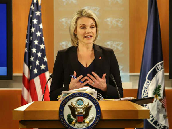 अपना नाम सुनकर हैरान हीथर 