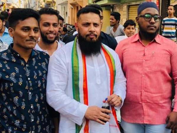 चार बार के विधायक ओवैसी से मुकाबला चार बार के विधायक ओवैसी से मुकाबला