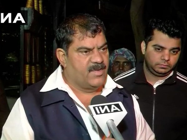 Congress worker Jagdish Sharma claims ED pressurising me to name Robert Vadra Congress worker Jagdish Sharma claims ED pressurising me to name Robert Vadra