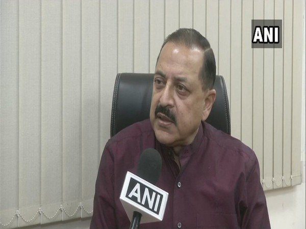 'सरकार का आयु सीमा घटाने का कोई इरादा नहीं है'