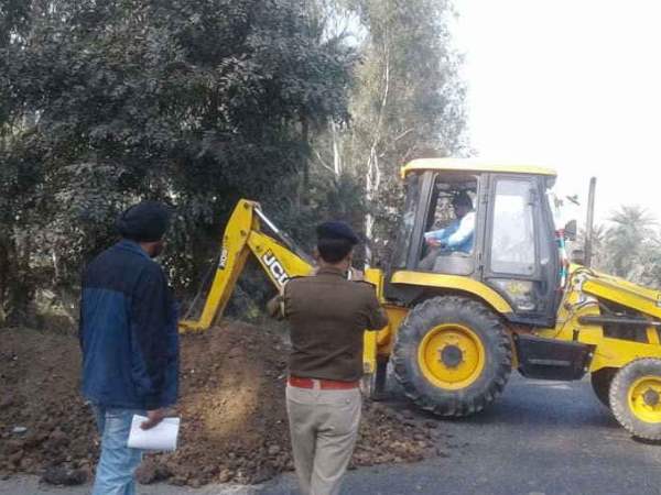 प्रशासन ने किसान से मांगी दो दिन की मोहलत