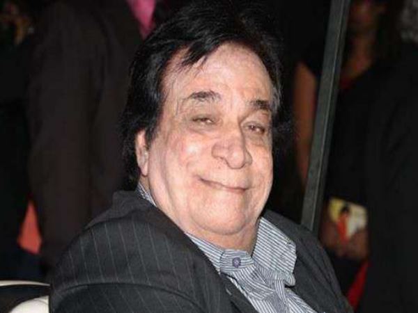 न बेड से उठ सके कादर खान, न बात की